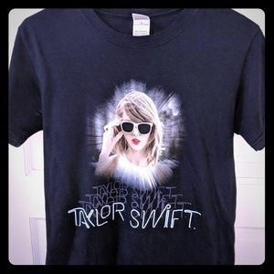 Taylor Swift 1989 World Tour Tee